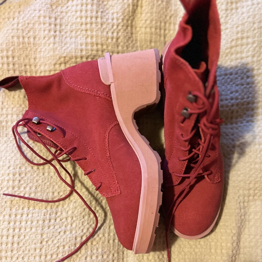 Sorrel waterproof boots